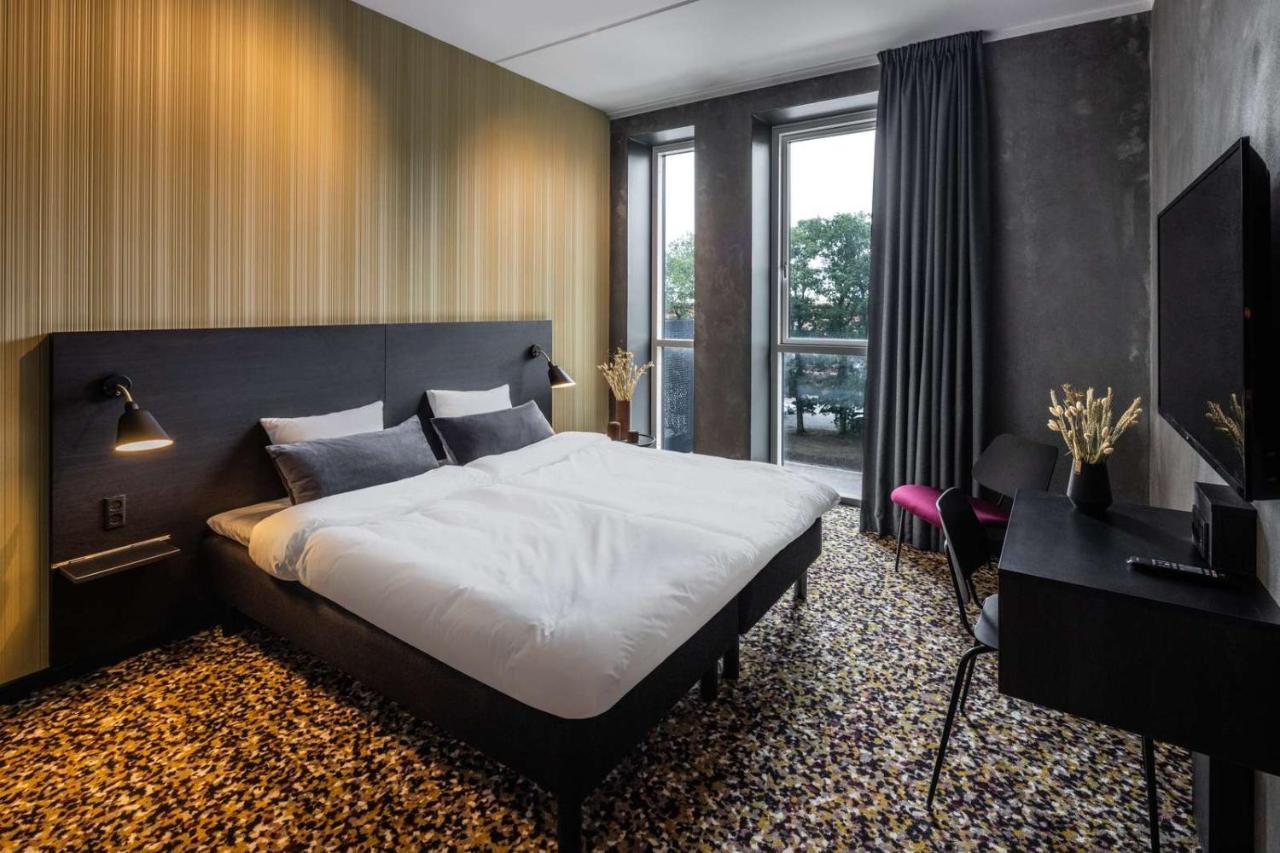 Peak 12 Hotel Viborg Bagian luar foto