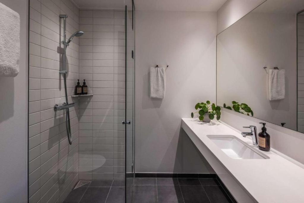 Peak 12 Hotel Viborg Bagian luar foto